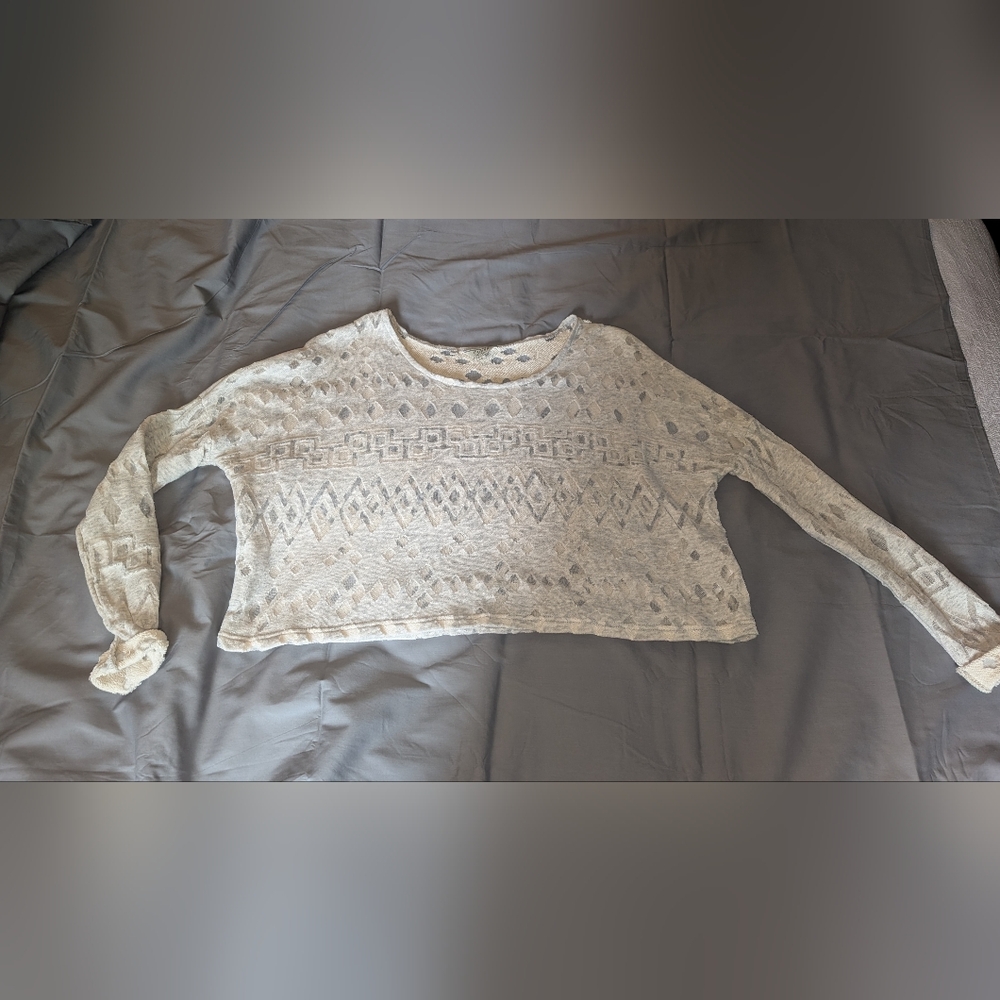 Guess Cropped Sweater